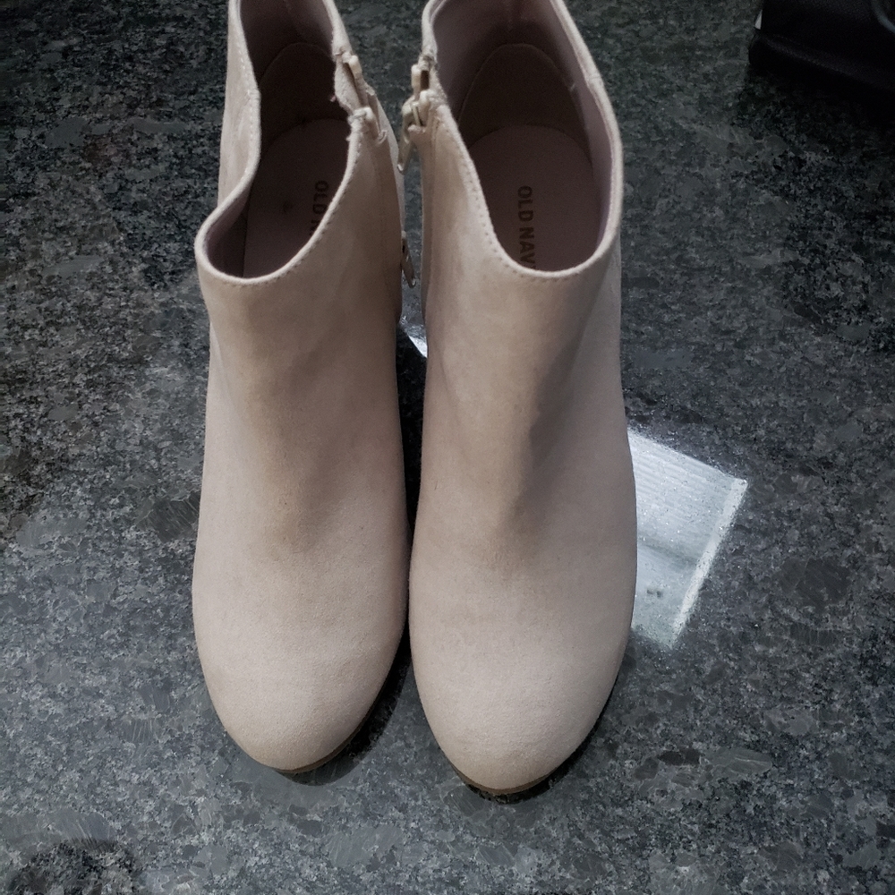 Women's ankle boots